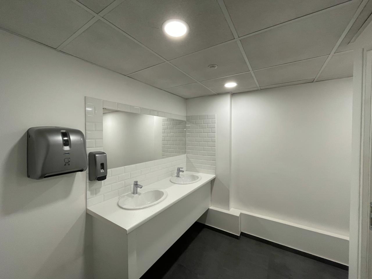 Bureau Rouen 696m² Location bureau Rouen Seine-Maritime OLBUR2112555 1